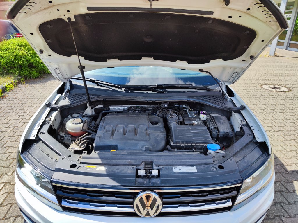 VW TIGUAN Maraton Edition 2.0 TDI 110 kW 4M 7DSG,ČR,DPH,Pův.lak,2xKola,TZ