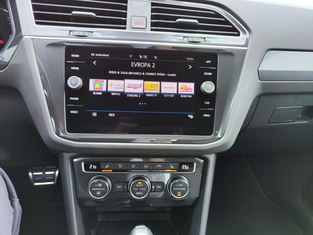 VW TIGUAN HL R-Line 2.0TSI 169kW 4M 7DSG,ČR,1.MAJITEL,DPH,2xKola,jen59tkm