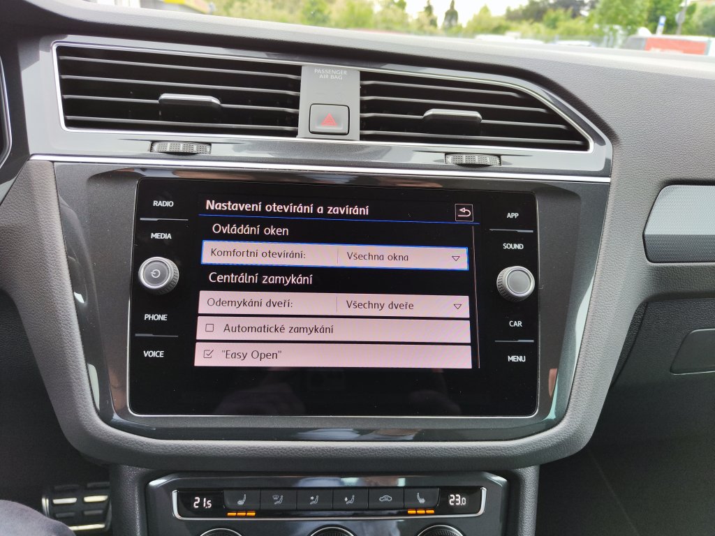 VW TIGUAN HL R-Line 2.0TSI 169kW 4M 7DSG,ČR,1.MAJITEL,DPH,2xKola,jen59tkm