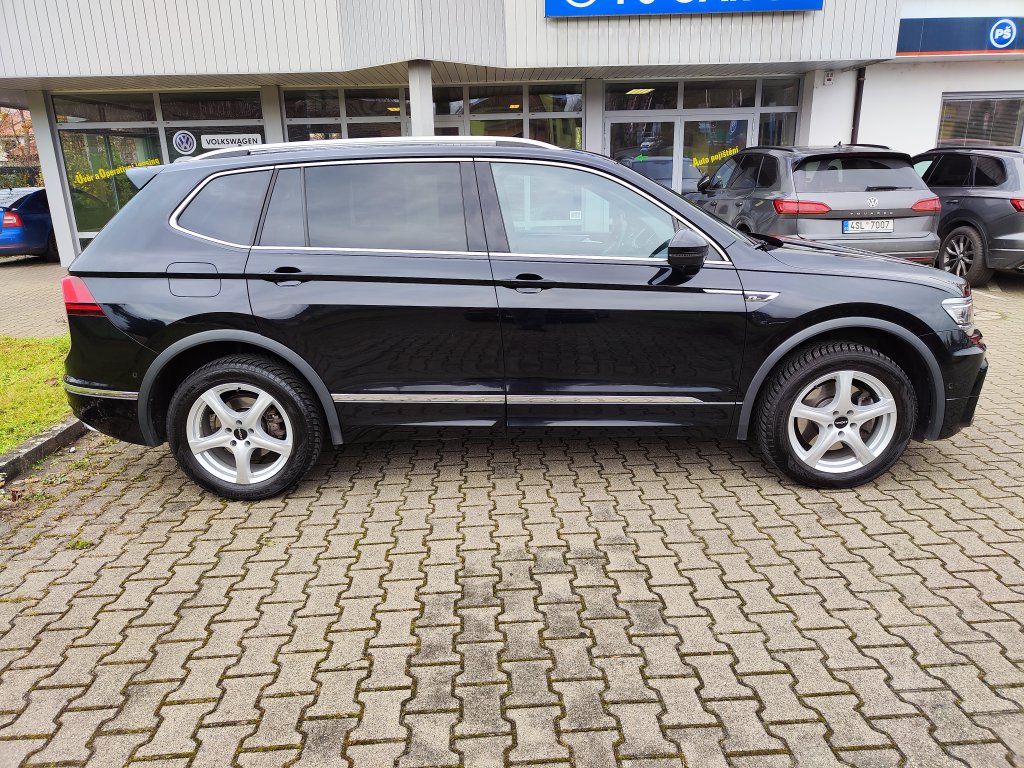 VW Tiguan ALLSPACE HL R-LINE 2.0 TDI 176kW 4M 7DSG,ČR,1.M.,DPH,2xKola
