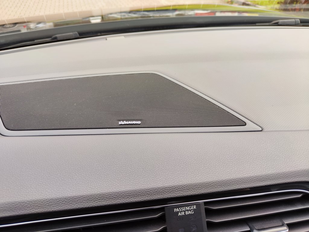 VW Tiguan ALLSPACE HL R-LINE 2.0 TDI 176kW 4M 7DSG,ČR,1.M.,DPH,2xKola