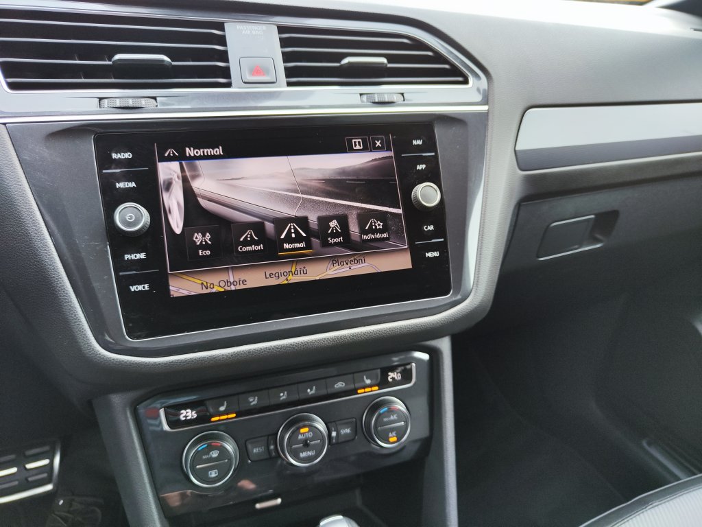 VW Tiguan ALLSPACE HL R-LINE 2.0 TDI 176kW 4M 7DSG,ČR,1.M.,DPH,2xKola