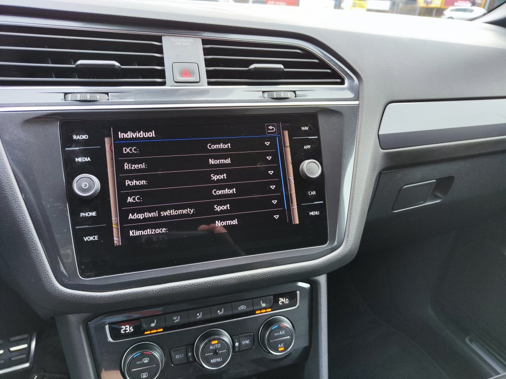 VW Tiguan ALLSPACE HL R-LINE 2.0 TDI 176kW 4M 7DSG,ČR,1.M.,DPH,2xKola