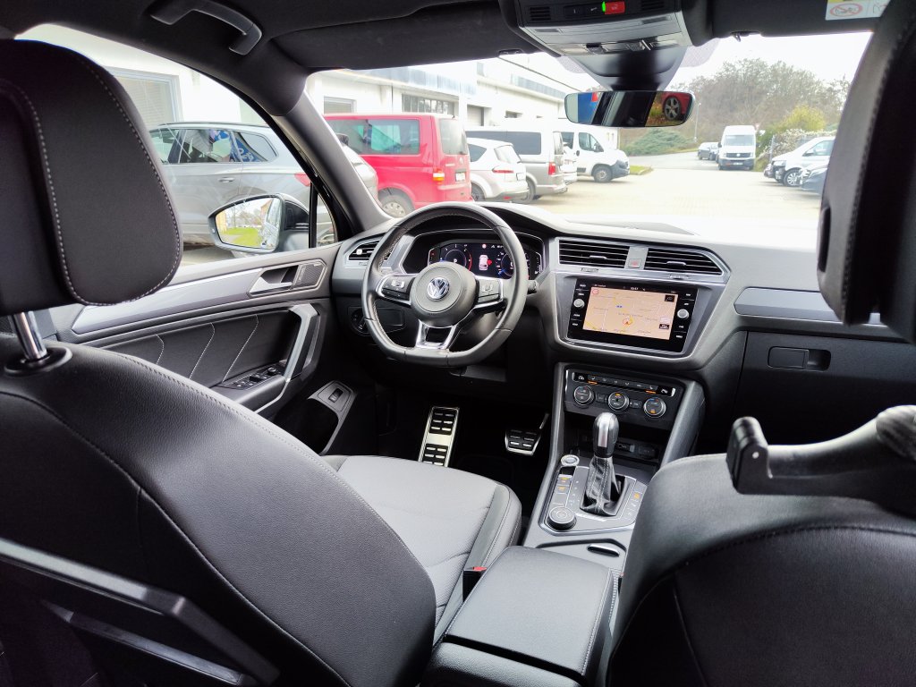 VW Tiguan ALLSPACE HL R-LINE 2.0 TDI 176kW 4M 7DSG,ČR,1.M.,DPH,2xKola