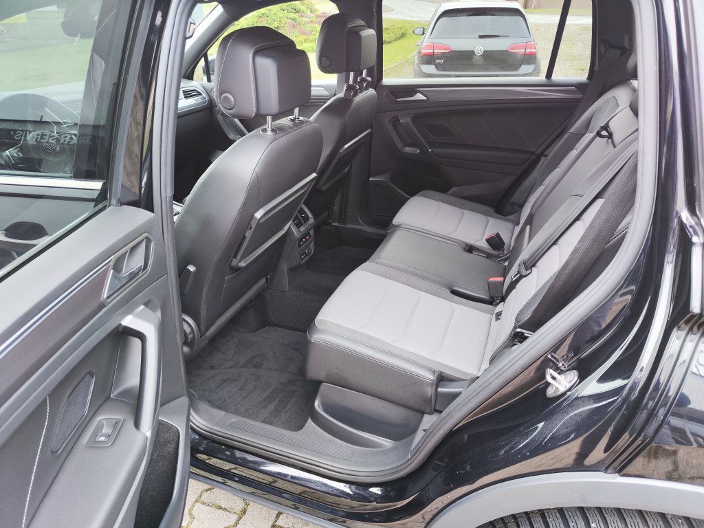 VW Tiguan ALLSPACE HL R-LINE 2.0 TDI 176kW 4M 7DSG,ČR,1.M.,DPH,2xKola