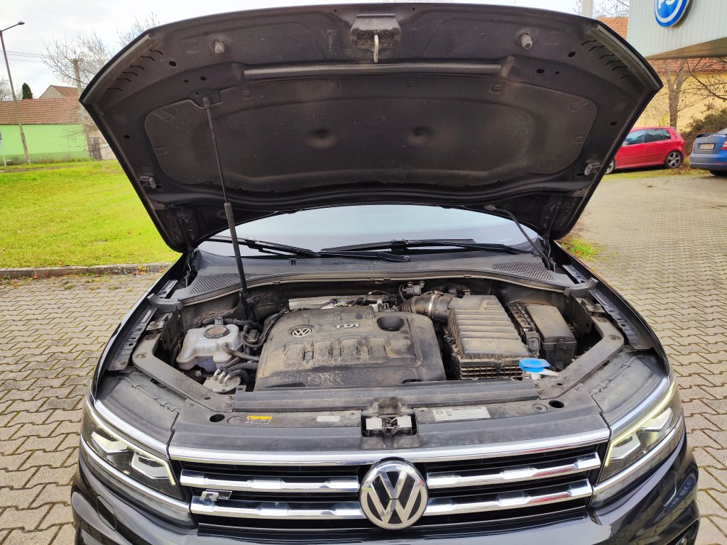 VW Tiguan ALLSPACE HL R-LINE 2.0 TDI 176kW 4M 7DSG,ČR,1.M.,DPH,2xKola