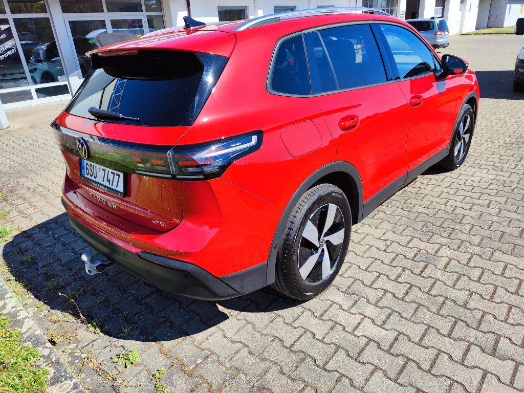 VW TIGUAN, ČR,1.M.,DPH,Pův.lak,ZÁRUKA,NT,Ventilace/Masáže sedadel,2x Kola
