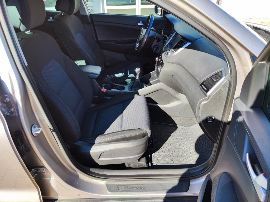Hyundai TUCSON Welcome 1.7 CRDi 85 kW 6st.Manuál, ČR,2x Pneu, KAMERA,NAVI