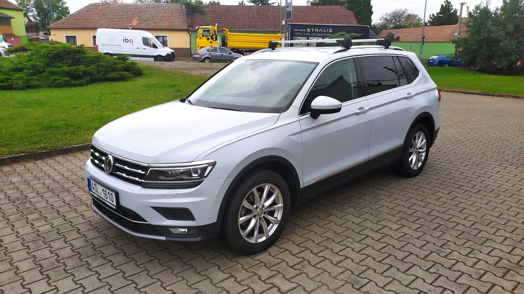 VW Tiguan ALLSPACE Highline 2.0 TDI 110 kW 7DSG, ČR,1.Majitel, Pův.lak