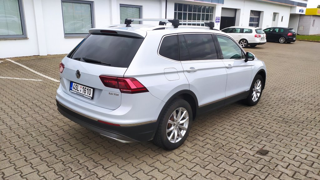 VW Tiguan ALLSPACE Highline 2.0 TDI 110 kW 7DSG, ČR,1.Majitel, Pův.lak