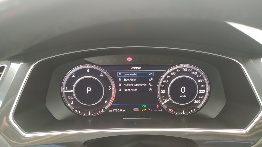VW Tiguan ALLSPACE Highline 2.0 TDI 110 kW 7DSG, ČR,1.Majitel, Pův.lak