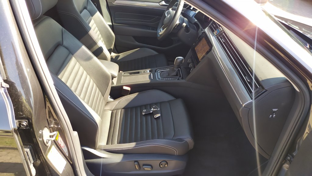 VW PASSAT Alltrack 2.0 TDI 176 kW 4M 7DSG,ČR,Pův.lak!Stav nového vozu!DPH