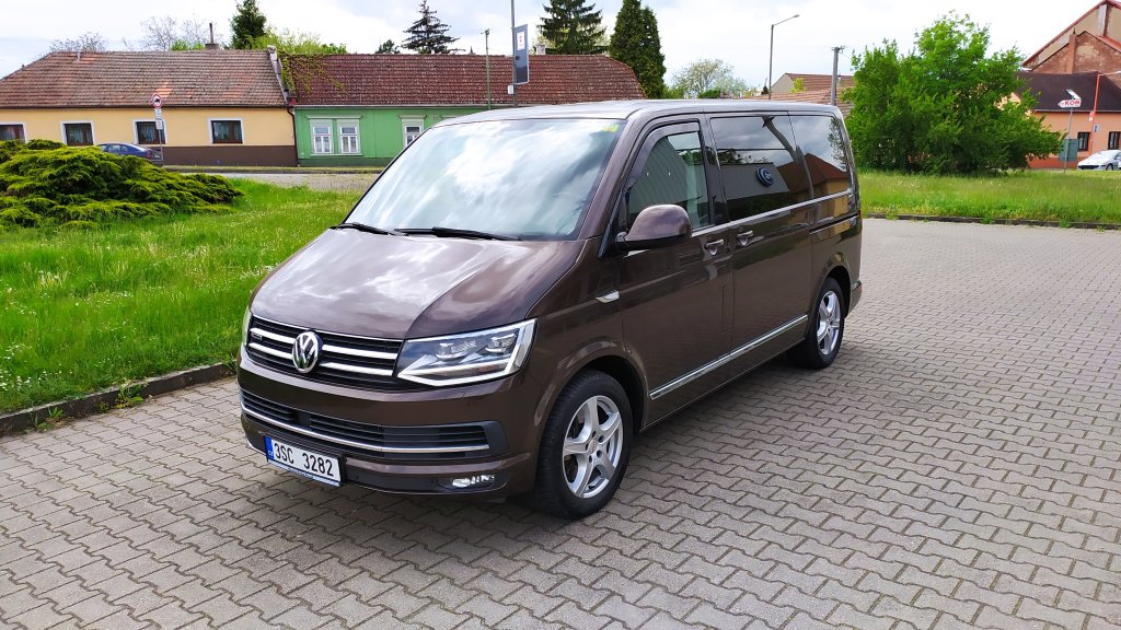 VW MULTIVAN Highline 2.0 TDI 110kW 4M 7DSG,ČR,1.MAJITEL +Spací Vestavba