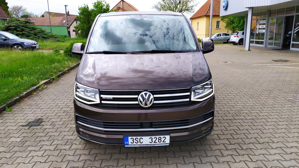 VW MULTIVAN Highline 2.0 TDI 110kW 4M 7DSG,ČR,1.MAJITEL +Spací Vestavba
