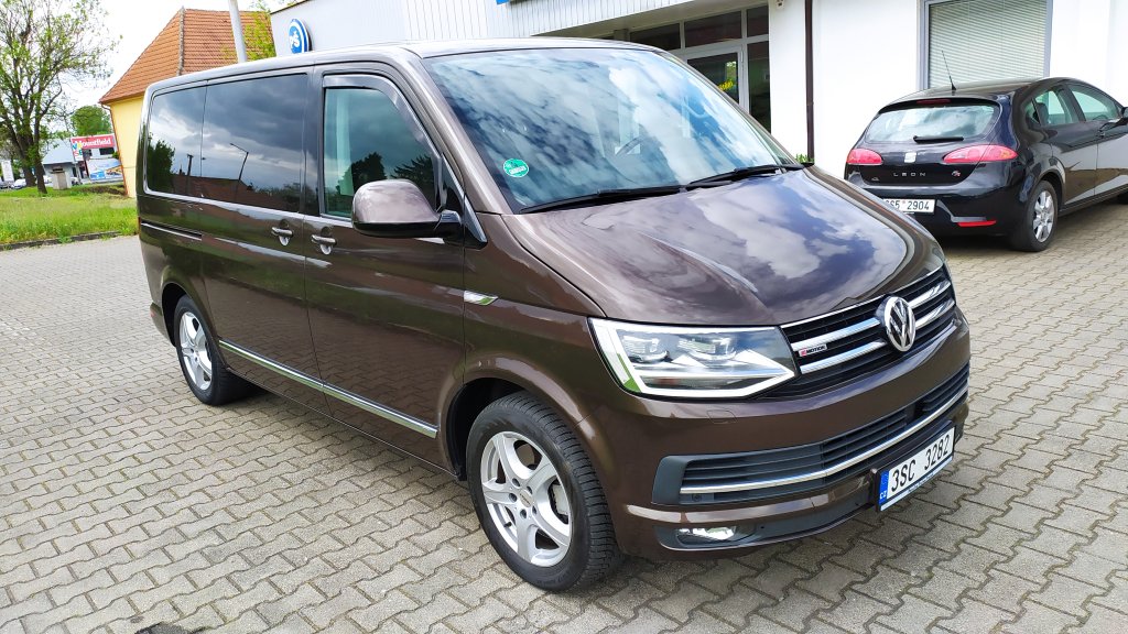 VW MULTIVAN Highline 2.0 TDI 110kW 4M 7DSG,ČR,1.MAJITEL +Spací Vestavba