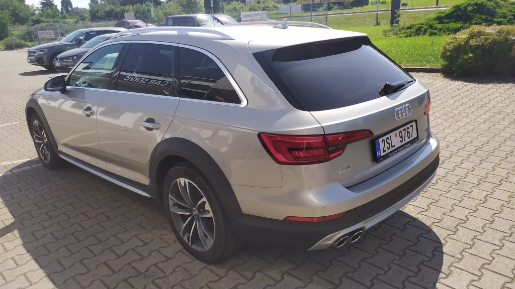 Audi A4 ALLROAD 3.0 TDI V6 quattro S tronic,ČR,1.M.,DPH,jen 78 tis.km!