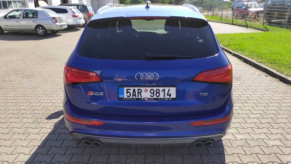 Audi SQ5 3.0 TDI 230kW quattro 8AT,ČR,DPH,TZ, 2x sada 20" pneu,B&O