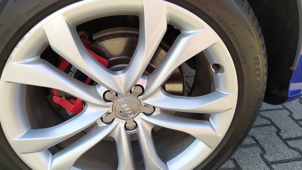 Audi SQ5 3.0 TDI 230kW quattro 8AT,ČR,DPH,TZ, 2x sada 20" pneu,B&O