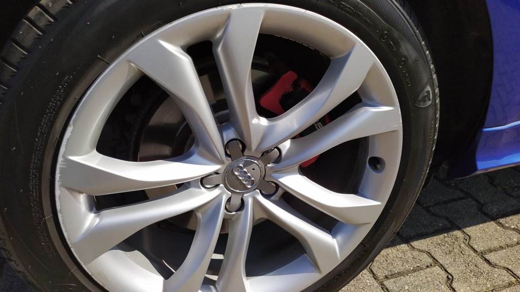 Audi SQ5 3.0 TDI 230kW quattro 8AT,ČR,DPH,TZ, 2x sada 20" pneu,B&O