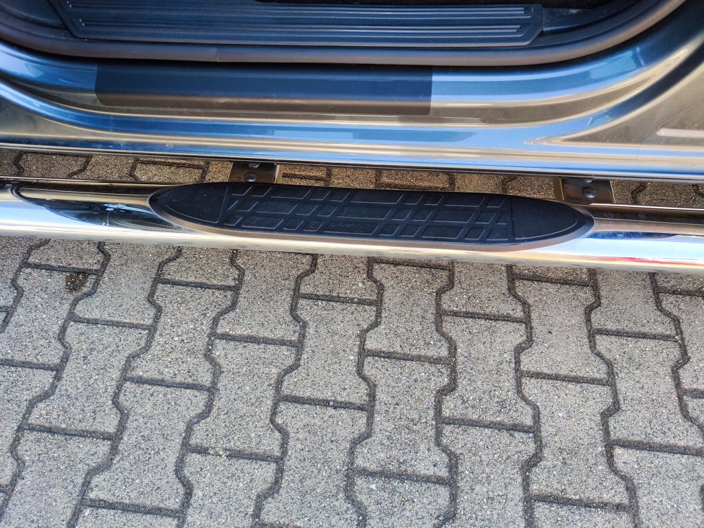 VW AMAROK Highline V6 3.0 TDI 150 kW 4M 8AT,ČR,1.M,jen 33 tkm!TZ,LED