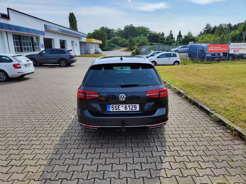 VW PASSAT VARIANT HL R-LINE 2.0 TDI 110 kW 6st.Manuál,TZ,2x Kola,DPH